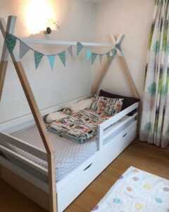 Kinderbetten im skandinavischen Stil