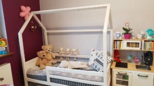 Kinderbetten im skandinavischen Stil