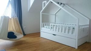Kinderbetten im skandinavischen Stil