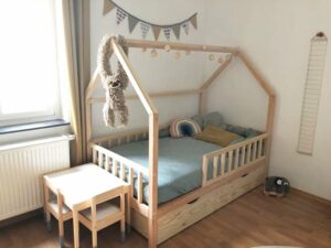 Kinderbetten im skandinavischen Stil