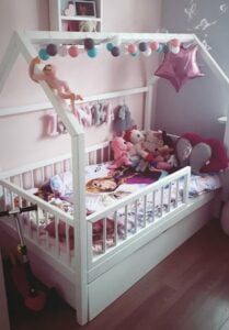 Kinderbetten im skandinavischen Stil