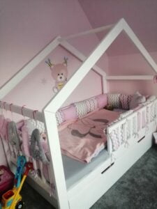 Kinderbetten im skandinavischen Stil
