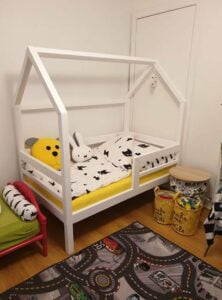 Kinderbetten im skandinavischen Stil