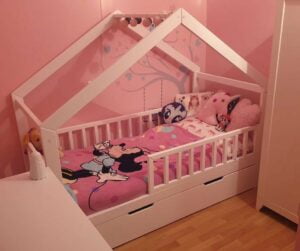 Kinderbetten im skandinavischen Stil