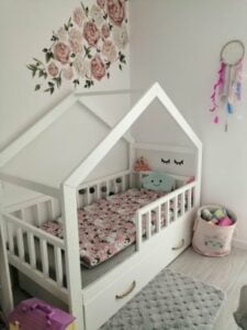 Kinderbetten im skandinavischen Stil