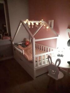 Kinderbetten im skandinavischen Stil