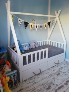 Kinderbetten im skandinavischen Stil