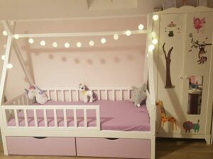 Kinderbetten im skandinavischen Stil
