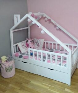 Kinderbetten im skandinavischen Stil