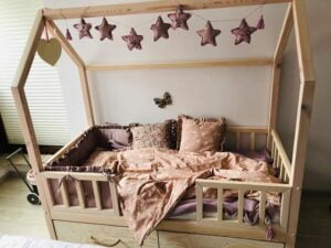 Kinderbetten im skandinavischen Stil