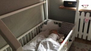 Kinderbetten im skandinavischen Stil