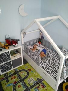 Kinderbetten im skandinavischen Stil