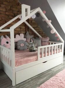 Kinderbetten im skandinavischen Stil
