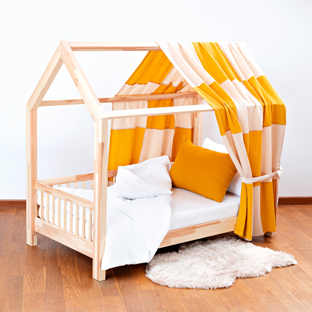 Muślinowa zasłonka dekoracyjna do łóżeczka domku- Model 03